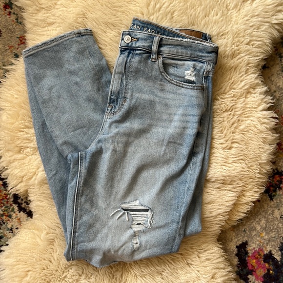 SOLD - American Eagle Distressed Mom Jean - NWOT - Picture 3 of 10